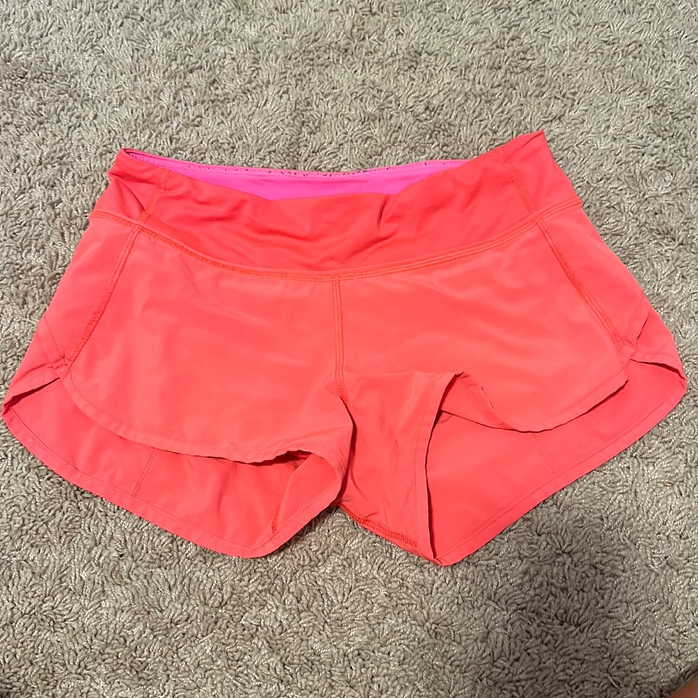 Lululemon shorts size 4